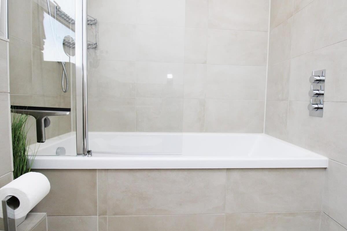 Modern And Cosy Flat For 4 Cambridge (Cambridgeshire)